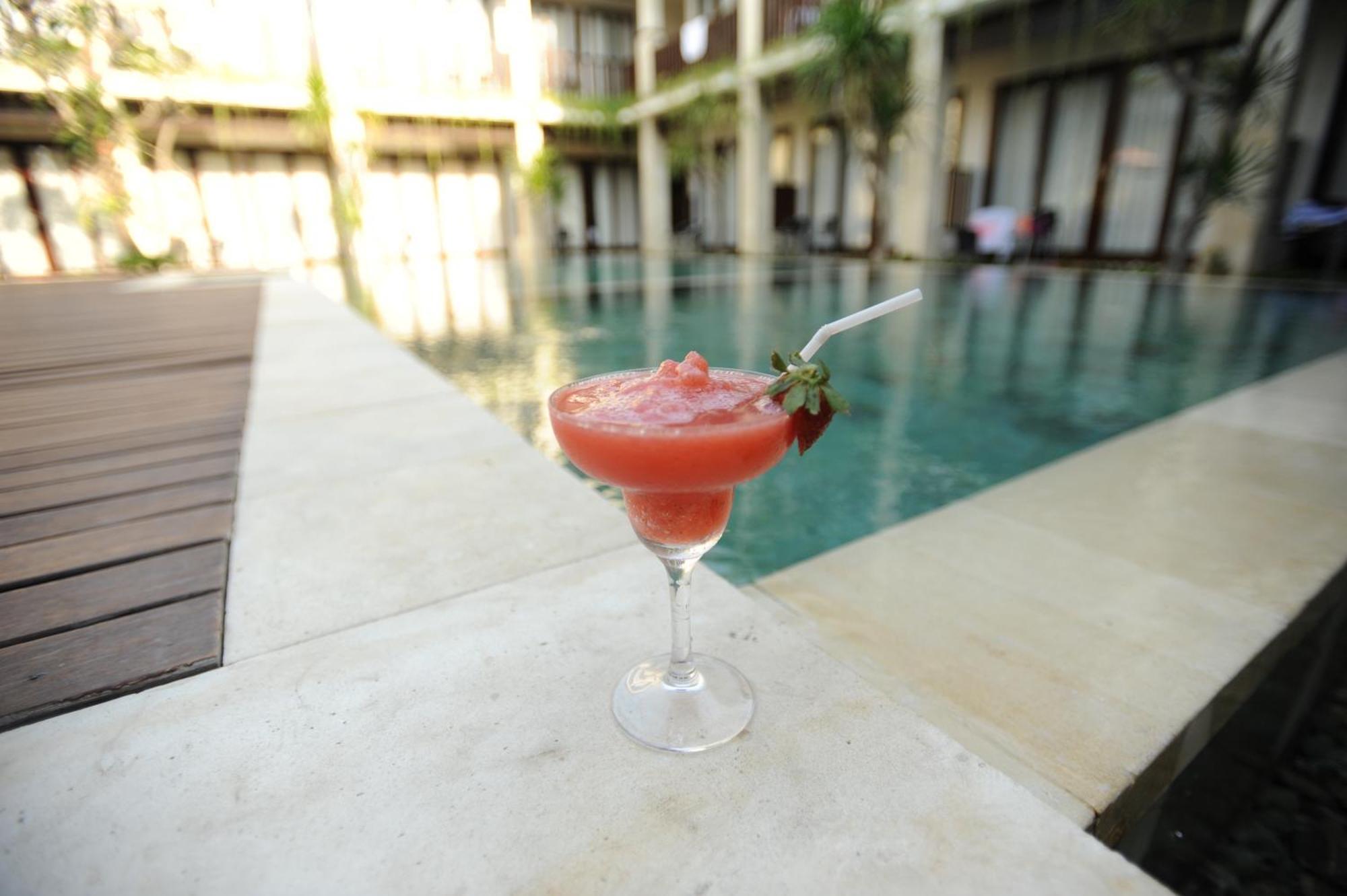 Abisha Hotel Sanur Esterno foto